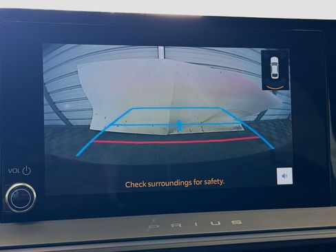 Used 2023 Toyota Prius LE image 16