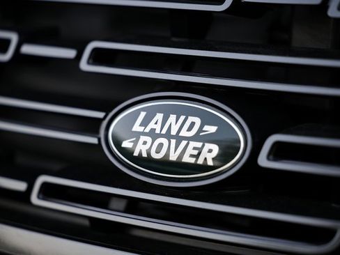 New 2026 Land Rover Range Rover SE image 19