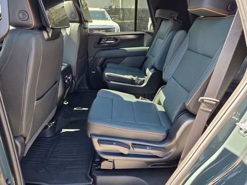 New 2026 GMC Yukon AT4 w/ AT4 Premium Plus Package image 6