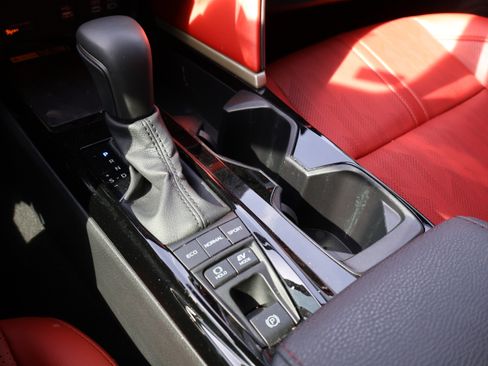 Used 2025 Toyota Camry XSE image 25