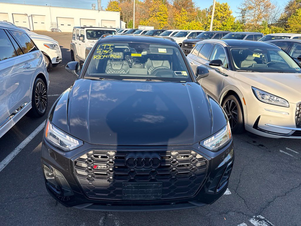 Used 2024 Audi SQ5 Prestige w/ Prestige Package AWD/4WD image 11