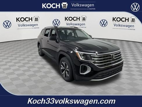 New 2026 Volkswagen Atlas SE image 1