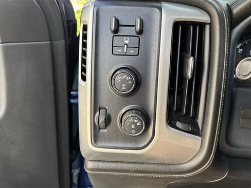 Used 2018 GMC Sierra 1500 SLT image 55