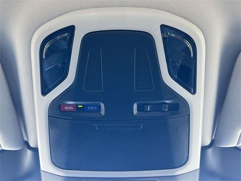 Certified 2025 Subaru Outback Premium w/ Popular Package #1A image 21