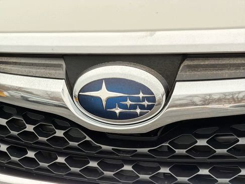 Used 2015 Subaru Forester 2.5i Premium w/ All-Weather Package image 12