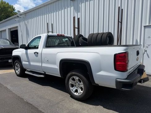 Certified 2018 Chevrolet Silverado 1500 W/T RWD image 4