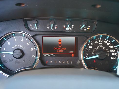 Used 2011 Ford F150 XLT w/ XTR Pkg AWD/4WD image 19