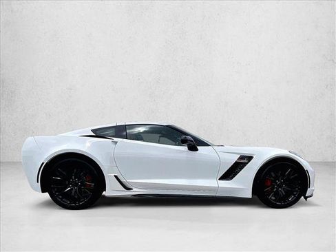 Used 2019 Chevrolet Corvette Z06 RWD image 5
