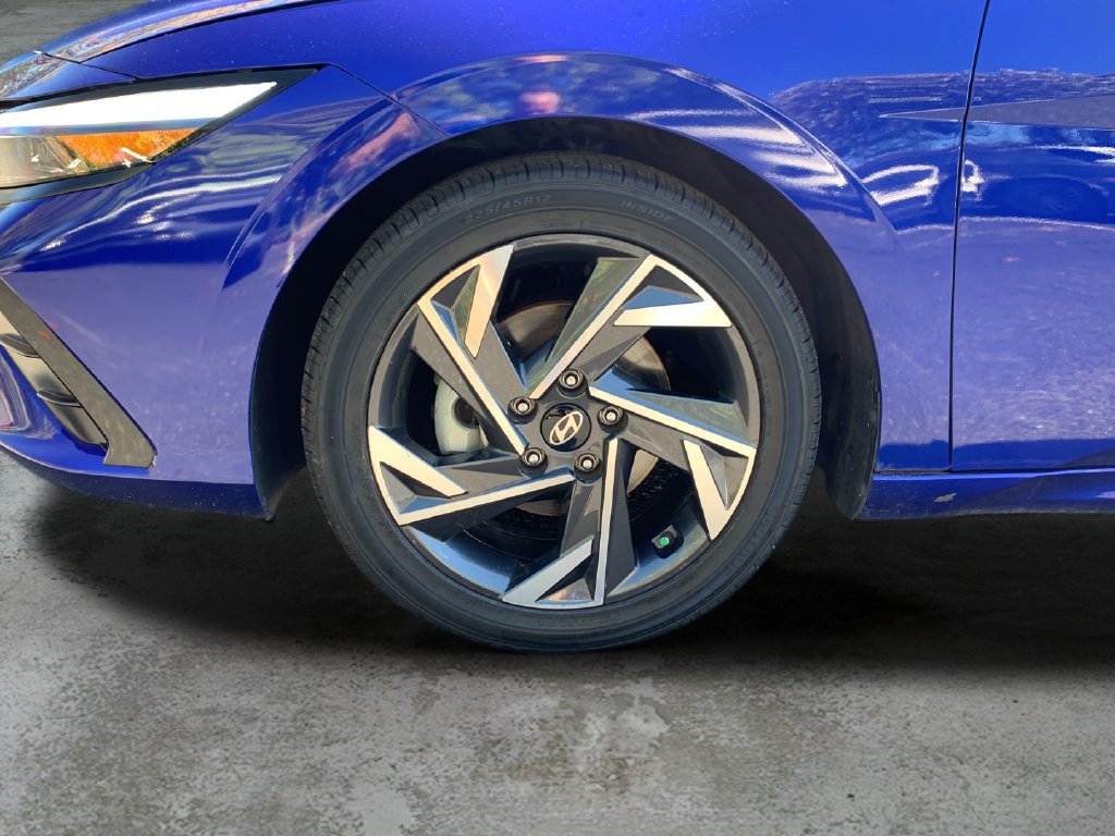 Certified 2024 Hyundai Elantra SEL w/ Convenience Package FWD image 48