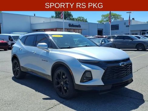 Used 2021 Chevrolet Blazer RS w/ Enhanced Convenience Package AWD/4WD image 3