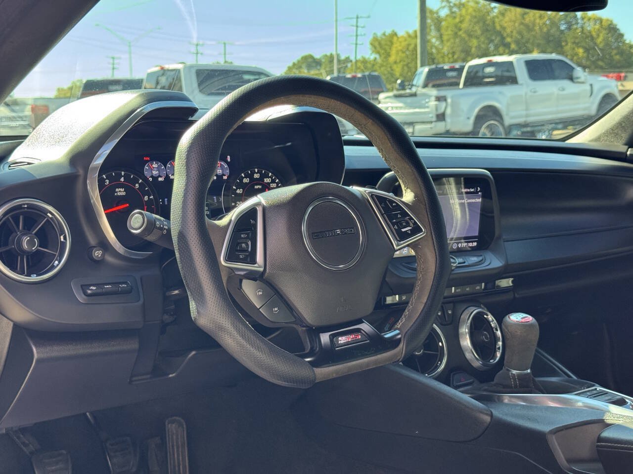 Used 2020 Chevrolet Camaro SS RWD image 14
