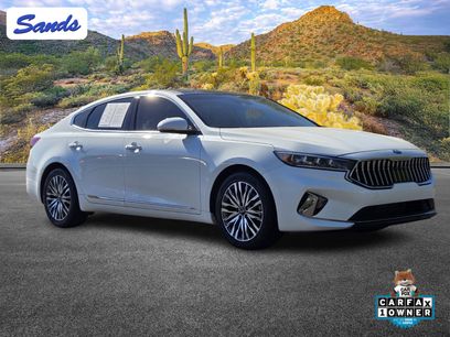 Used 2020 Kia Cadenza Technology