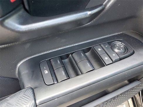 Used 2025 Toyota Tacoma SR5 image 16