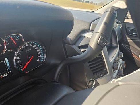 Used 2019 GMC Yukon XL SLT image 24