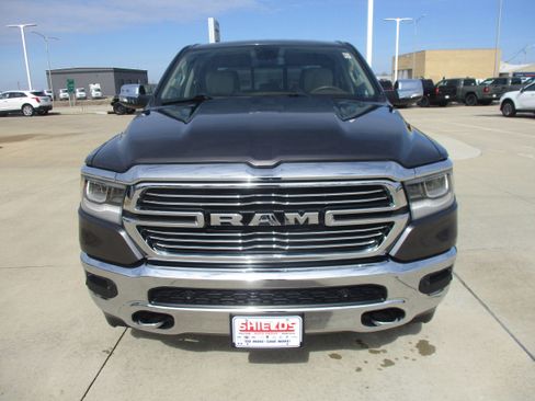 Used 2019 RAM 1500 Laramie image 12