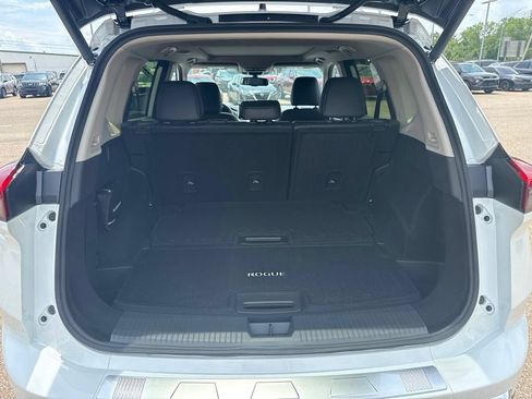 New 2026 Nissan Rogue Platinum AWD/4WD image 34