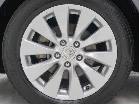 Used 2013 Honda Accord EX image 26
