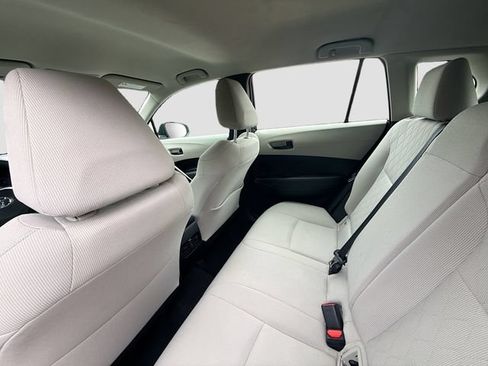 Used 2022 Toyota Corolla Cross L FWD image 23