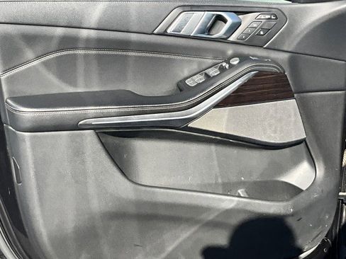 Used 2019 BMW X7 xDrive50i w/ Off-Road Package image 34