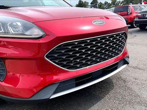 Used 2022 Ford Escape SE w/ Convenience Package FWD image 5