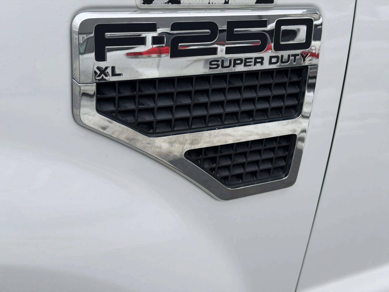 Used 2009 Ford F250 XL AWD/4WD image 9
