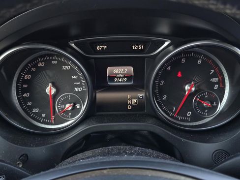 Used 2020 Mercedes-Benz GLA 250 image 28