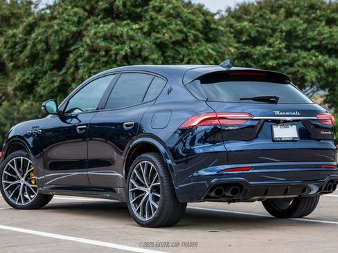 Used 2023 Maserati Grecale Modena image 20