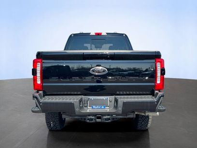 New 2026 Ford F250 Lariat w/ Tremor Off-Road Package