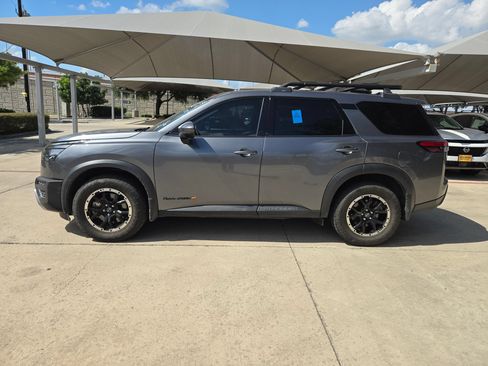 Used 2024 Nissan Pathfinder Rock Creek AWD/4WD image 6