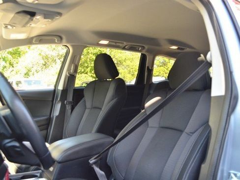 Used 2022 Subaru Ascent Premium w/ Convenience Package image 18