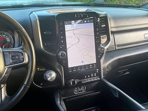 Used 2023 RAM 1500 Laramie RWD image 8