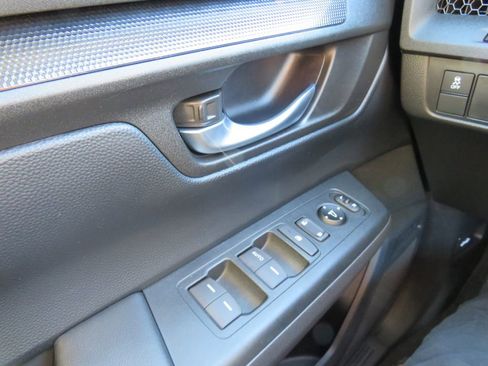 Used 2023 Honda CR-V LX image 21