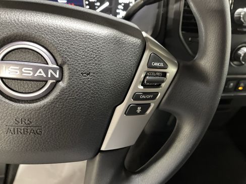 Used 2024 Nissan Titan SV image 20
