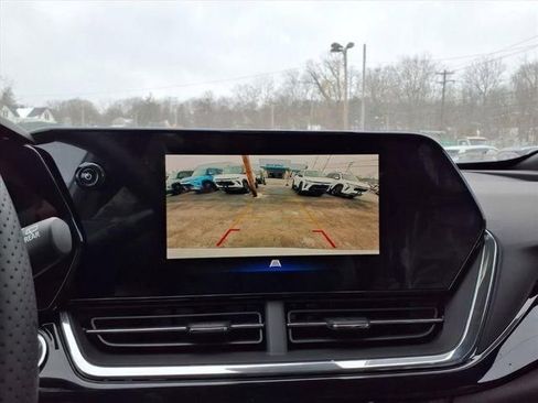 New 2026 Chevrolet Trax RS w/ Driver Confidence Package FWD image 18