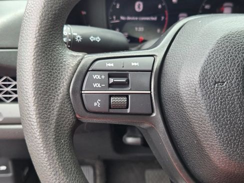 Used 2024 Honda Accord EX image 22