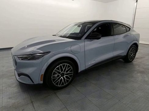 New 2025 Ford Mustang Mach-E Premium image 4