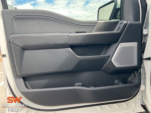 New 2025 Ford F150 Lariat w/ Equipment Group 502A High image 15