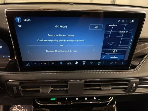 Used 2025 Lincoln Corsair Reserve w/ Jet Appearance Package image 10