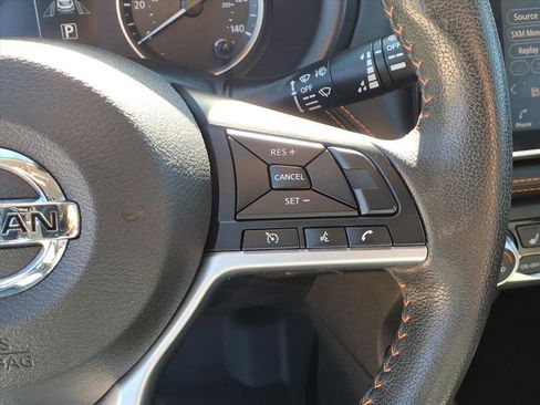 Used 2020 Nissan Kicks SR w/ SR Premium Package image 28