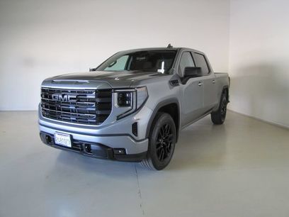 Used 2024 GMC Sierra 1500 Elevation