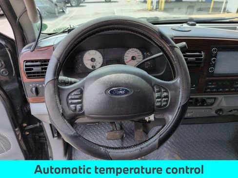Used 2006 Ford F250 Lariat AWD/4WD image 14