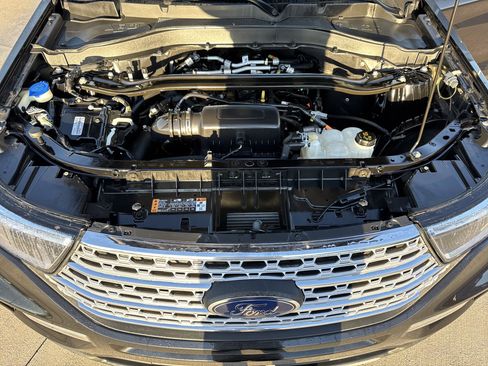 Used 2023 Ford Explorer Limited w/ Equipment Group 301A image 40