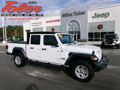 Used 2020 Jeep Gladiator Sport w/ Quick Order Package 24S