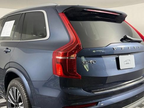 Used 2022 Volvo XC90 T6 Momentum w/ Advanced Package AWD/4WD image 13