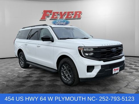 Used 2025 Ford Expedition Max Active AWD/4WD image 7