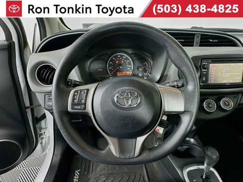 Certified 2016 Toyota Yaris LE image 11