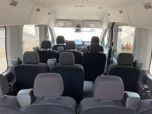 Used 2022 Ford Transit 350 XLT RWD image 15