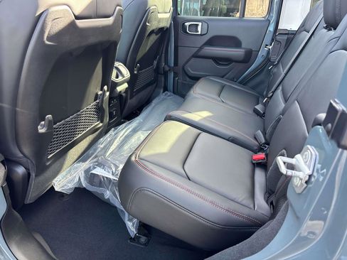 New 2026 Jeep Wrangler Unlimited Rubicon image 5