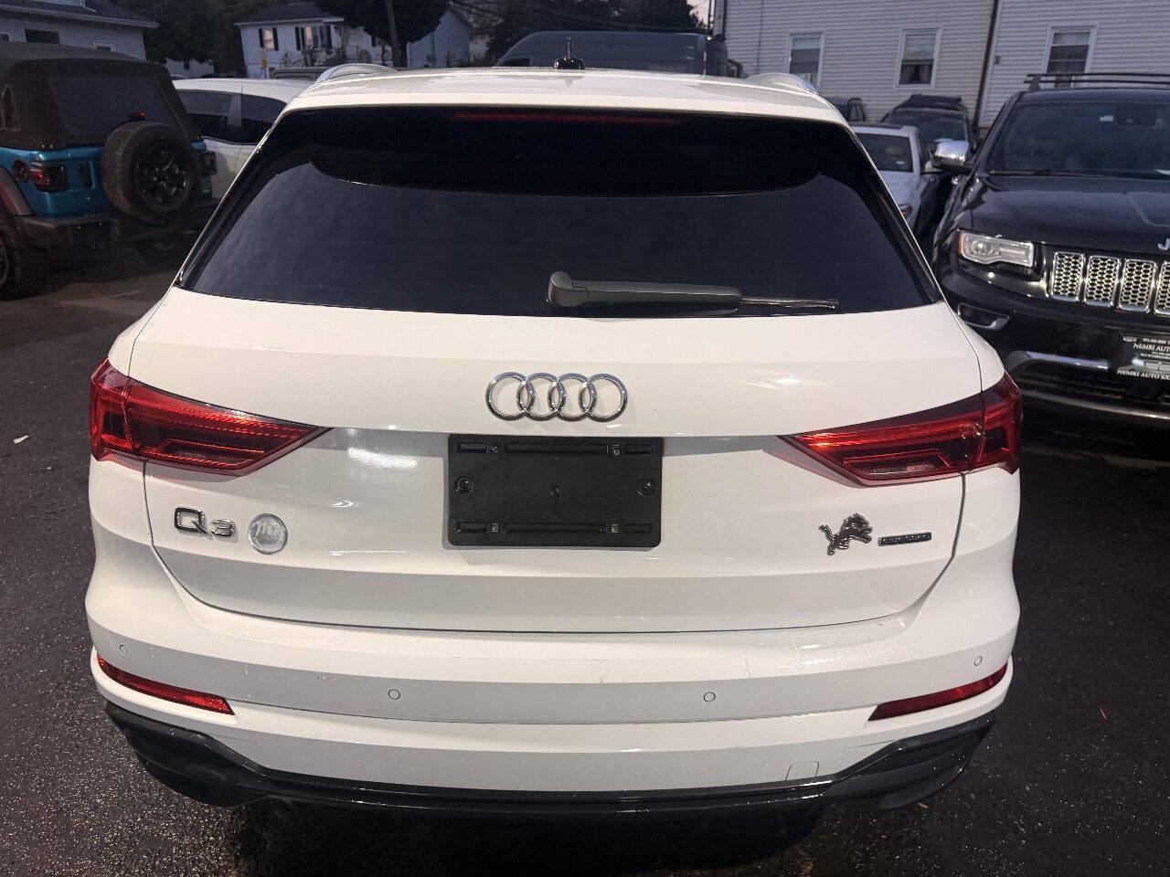 Used 2020 Audi Q3 2.0T Premium Plus AWD/4WD image 6