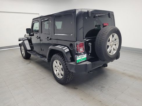 Used 2017 Jeep Wrangler Unlimited Sahara w/ Max Tow Package image 5